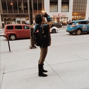 Meet your Posher, Elly